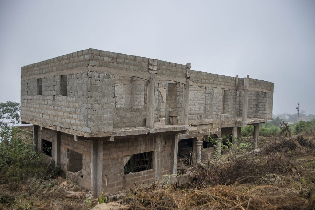 6 bedroom 3 bathroom house for sale